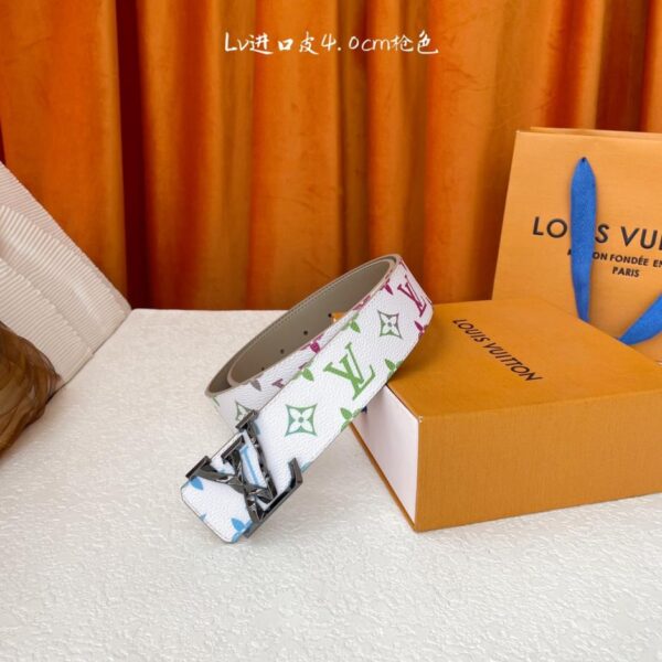 réplica,joyas,joyería,1:1,replica,fake,lujo,barato 【LOUIS VUITTON】Calidad original clásica, patrón clásico de lichi de doble cara, hebilla de acero original de alta calidad de 4,0 cm de ancho (ZOWFT)