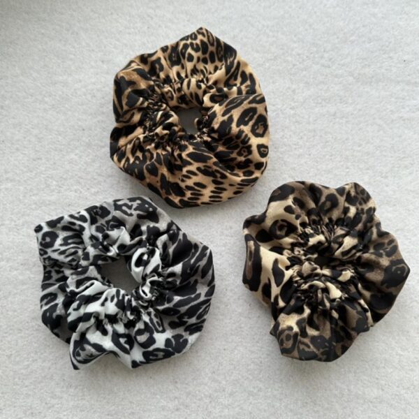 réplica,joyas,joyería,1:1,replica,fake,lujo,barato Diadema plisada con estampado de leopardo, disponible en tres colores, 1 unidad/bolsa sencilla (ZQ2SS)