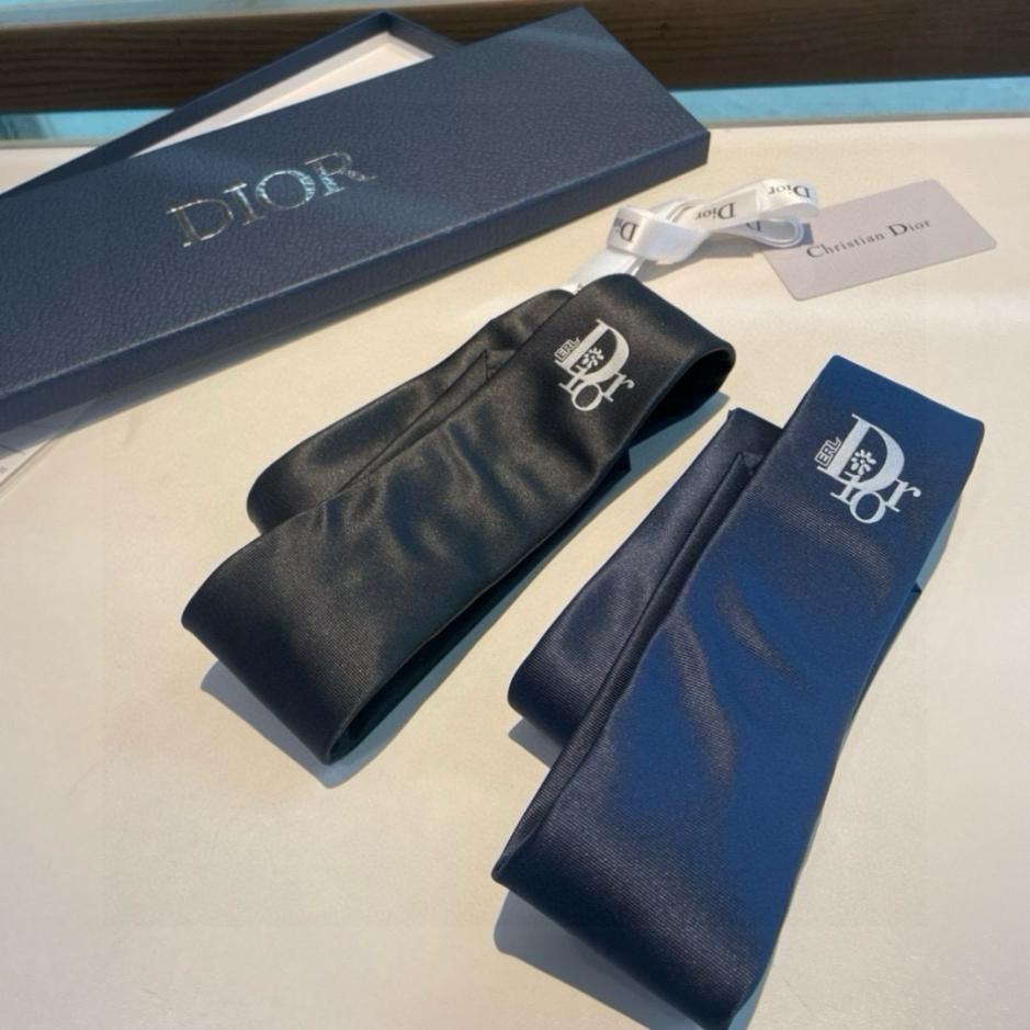 réplica,joyas,joyería,1:1,replica,fake,lujo,barato réplica,joyas,joyería,1:1,replica,fake,lujo,barato Nueva corbata para hombre de Dior (GOYVD)