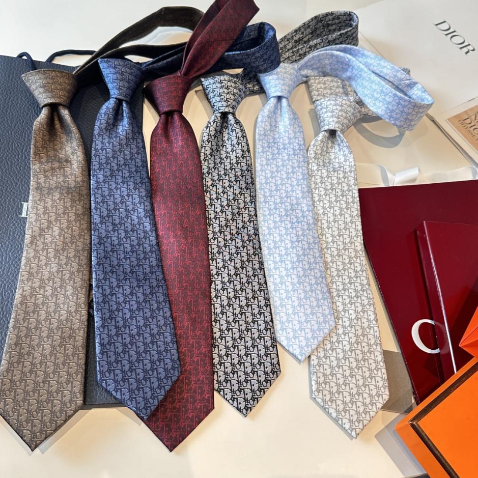 réplica,joyas,joyería,1:1,replica,fake,lujo,barato réplica,joyas,joyería,1:1,replica,fake,lujo,barato Corbata con estampado de píxeles oblicuos en azul Dior (7SMZA)