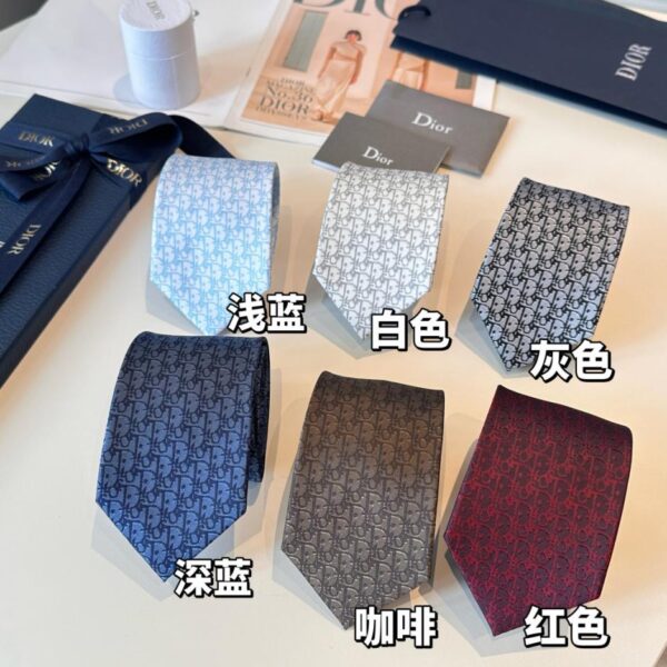 réplica,joyas,joyería,1:1,replica,fake,lujo,barato Corbata con estampado de píxeles oblicuos en azul Dior (G9NVB)