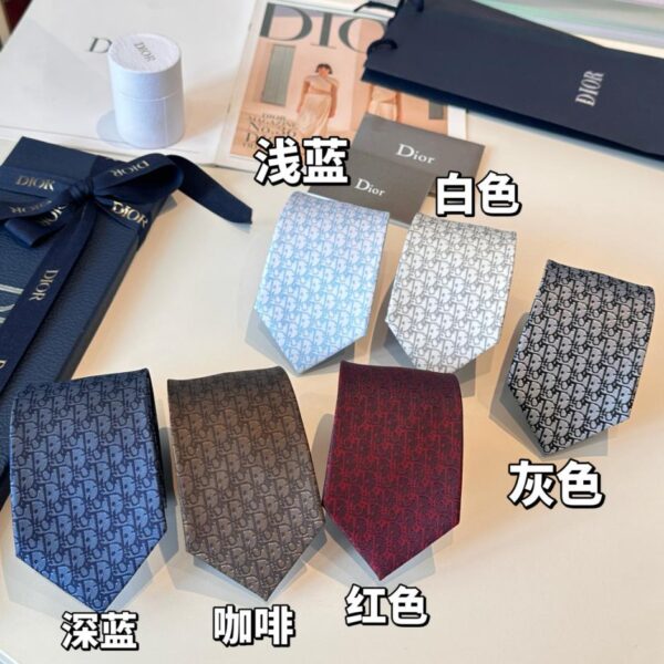 réplica,joyas,joyería,1:1,replica,fake,lujo,barato Corbata con estampado de píxeles oblicuos en azul Dior (I6V79)