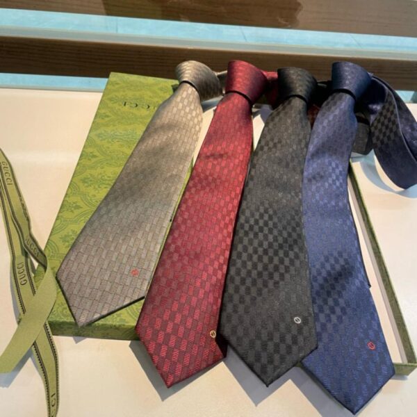 réplica,joyas,joyería,1:1,replica,fake,lujo,barato Corbata Gucci New Counter [Corbata con estampado del logotipo GG] para hombre (9NI4T)
