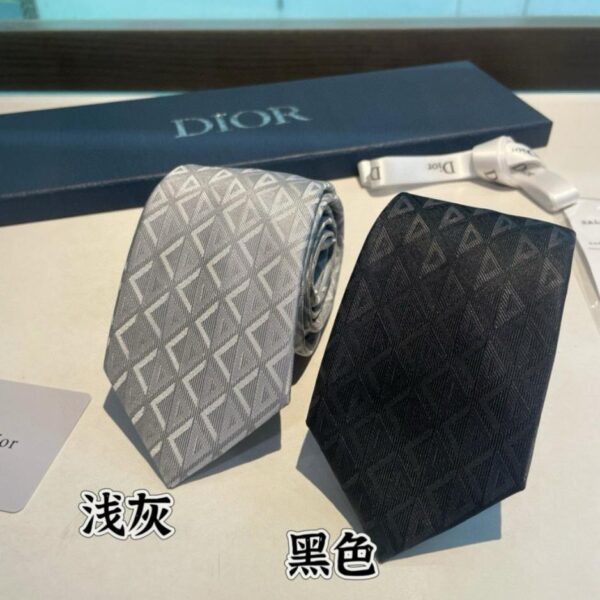 réplica,joyas,joyería,1:1,replica,fake,lujo,barato Nueva corbata de seda con estampado de ratán para hombre de Dior (X0ETO)