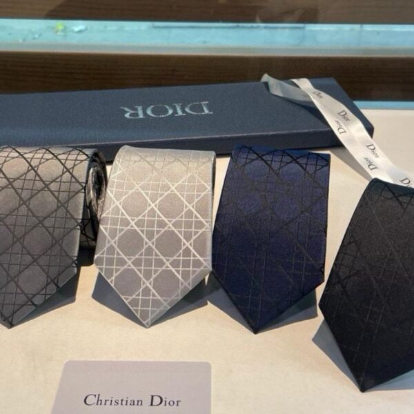 réplica,joyas,joyería,1:1,replica,fake,lujo,barato Nueva corbata Dior Corbata CD Dior para hombre (VGA)