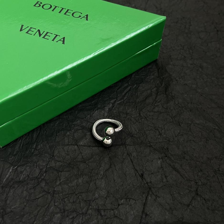 réplica,joyas,joyería,1:1,replica,fake,lujo,barato réplica,joyas,joyería,1:1,replica,fake,lujo,barato Anillo Bottega Veneta (N1PVB)