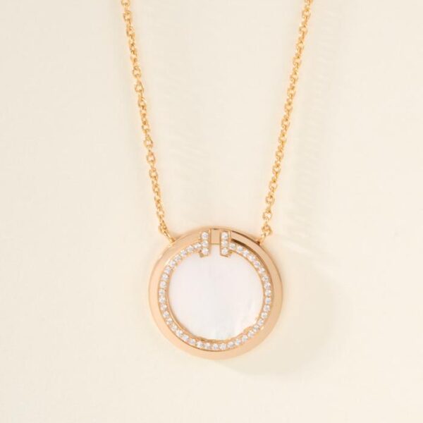 réplica,joyas,joyería,1:1,replica,fake,lujo,barato Collar de círculo grande en forma de T con CNC (YAA0L)