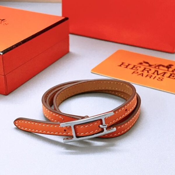 réplica,joyas,joyería,1:1,replica,fake,lujo,barato HERMES Pulsera de piel de becerro pura con tres círculos de la serie Hermès (87270)