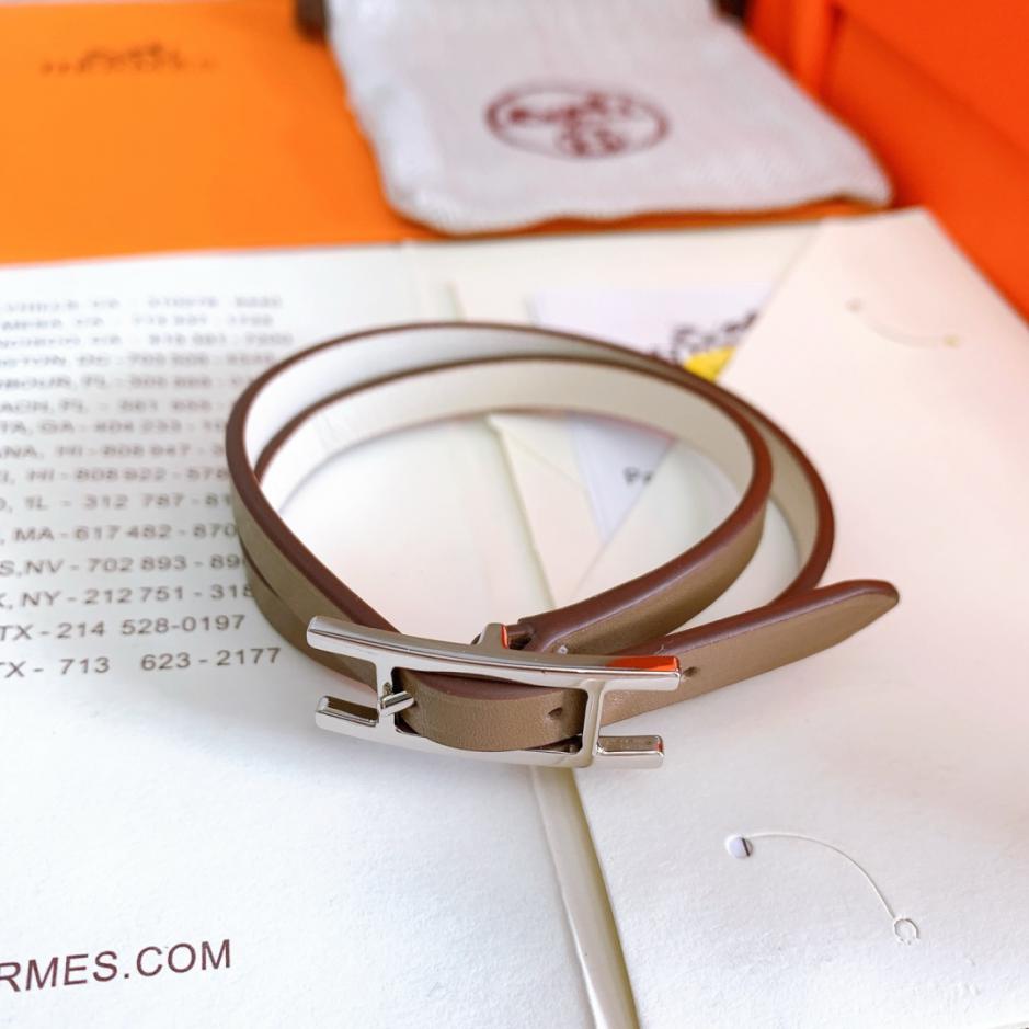 réplica,joyas,joyería,1:1,replica,fake,lujo,barato réplica,joyas,joyería,1:1,replica,fake,lujo,barato HERMES Pulsera de piel de becerro pura de dos vueltas Hermès (BHBIU)