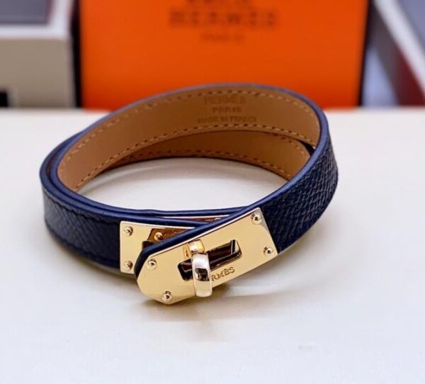 réplica,joyas,joyería,1:1,replica,fake,lujo,barato Pulsera clásica de cuero con cruz de un solo lado y diseño de árbol de Hermes con hebilla plateada (8N69I)