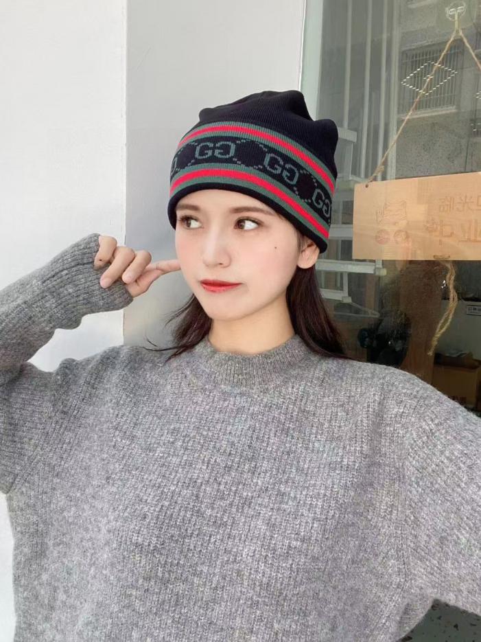 réplica,joyas,joyería,1:1,replica,fake,lujo,barato réplica,joyas,joyería,1:1,replica,fake,lujo,barato Gorro de punto con diadema decorada, nuevo producto del sitio web oficial de GUCCI (H46TO)