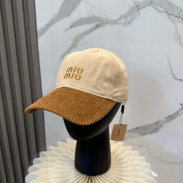 réplica,joyas,joyería,1:1,replica,fake,lujo,barato Nueva gorra de béisbol de pana de otoño e invierno de MIUMIU (BFKYN)