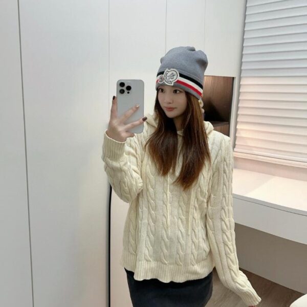 réplica,joyas,joyería,1:1,replica,fake,lujo,barato Gorro de punto unisex clásico de MONCLER (18ONE), 70 % lana y 30 % piel de conejo.