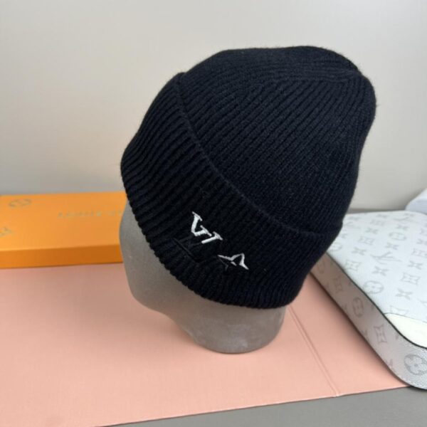 réplica,joyas,joyería,1:1,replica,fake,lujo,barato Gorro de punto de lana LOUIS VUITTON, el más vendido (98 CSM)