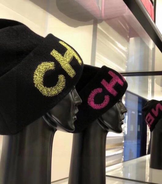 réplica,joyas,joyería,1:1,replica,fake,lujo,barato Gorro de punto Chanel Otoño/Invierno (HFM4N)