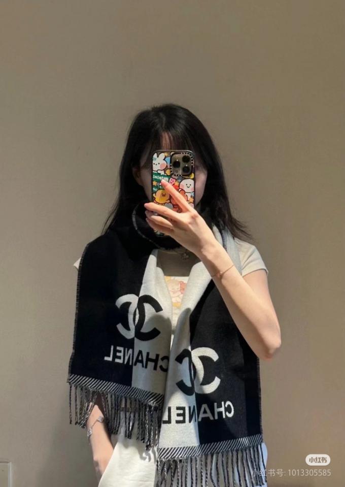 réplica,joyas,joyería,1:1,replica,fake,lujo,barato réplica,joyas,joyería,1:1,replica,fake,lujo,barato Bufanda clásica tricolor de Chanel (QA9R0)