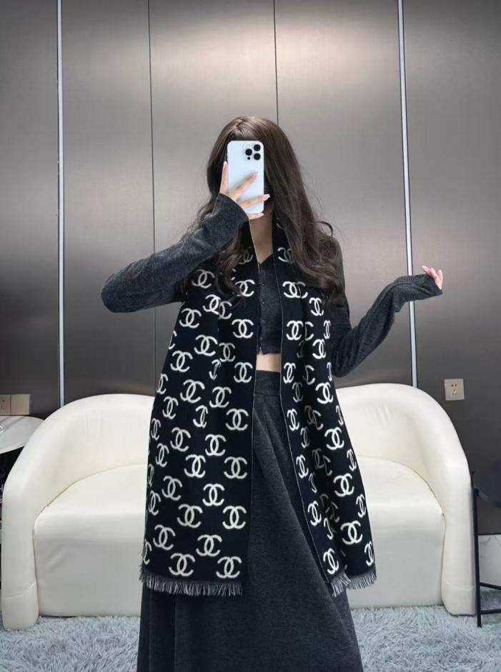 réplica,joyas,joyería,1:1,replica,fake,lujo,barato réplica,joyas,joyería,1:1,replica,fake,lujo,barato Bufanda clásica de doble cara de Chanel (29SIF)