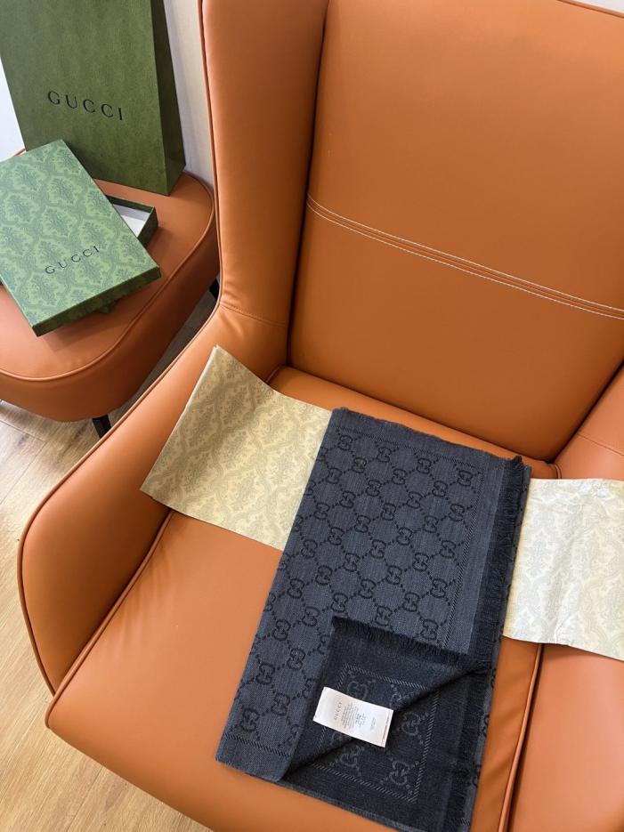 réplica,joyas,joyería,1:1,replica,fake,lujo,barato réplica,joyas,joyería,1:1,replica,fake,lujo,barato Chal Gucci 100 % lana jacquard de doble cara (Q53PB)