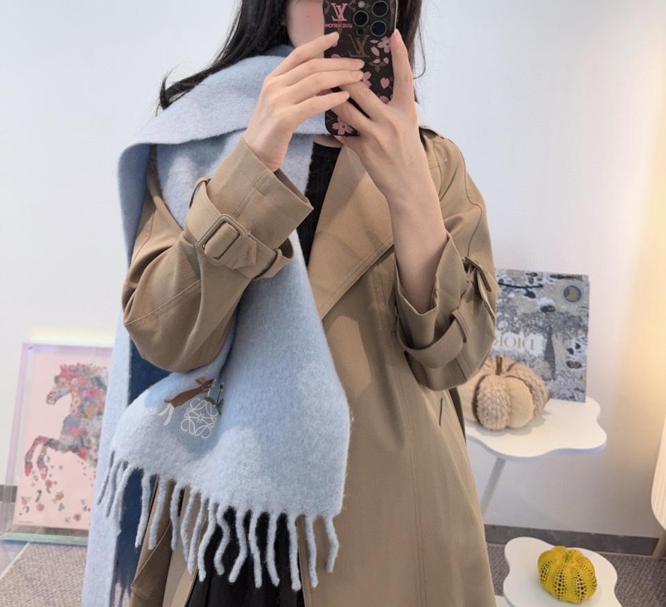 réplica,joyas,joyería,1:1,replica,fake,lujo,barato réplica,joyas,joyería,1:1,replica,fake,lujo,barato La nueva bufanda de mohair de Loewe (4GESS)