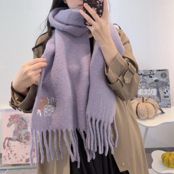 réplica,joyas,joyería,1:1,replica,fake,lujo,barato La nueva bufanda de mohair de Loewe (C8L2I)