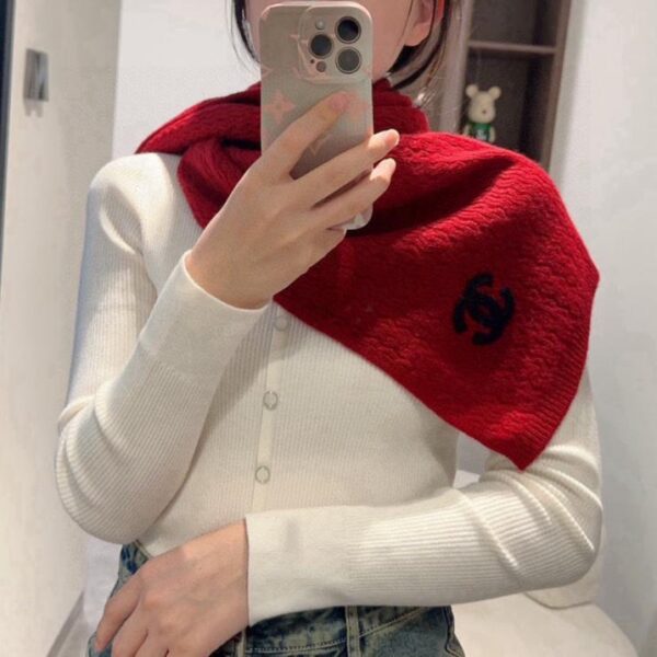 réplica,joyas,joyería,1:1,replica,fake,lujo,barato Bufanda larga de punto de cachemira bordada Chanel Otoño/Invierno 24b (8MOJN)