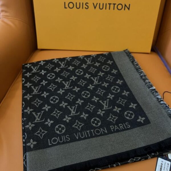 réplica,joyas,joyería,1:1,replica,fake,lujo,barato Bufanda con monograma de Louis Vuitton (negra y plateada) (Z84TF)