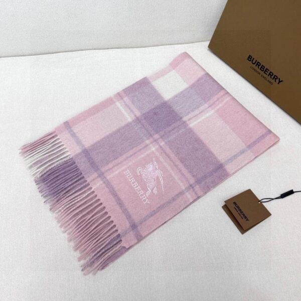 réplica,joyas,joyería,1:1,replica,fake,lujo,barato Bufanda clásica bordada con caballo de guerra de Burberry (C0WX3)