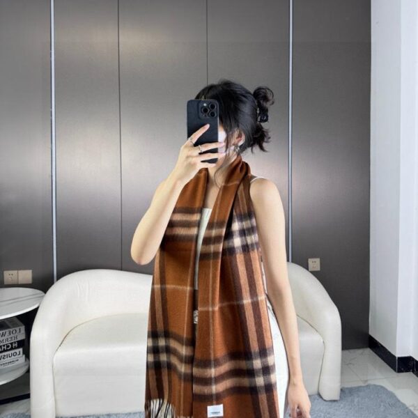 réplica,joyas,joyería,1:1,replica,fake,lujo,barato Bufanda clásica de cachemir a cuadros Burberry Deep Water Ripple (ZSNG9)