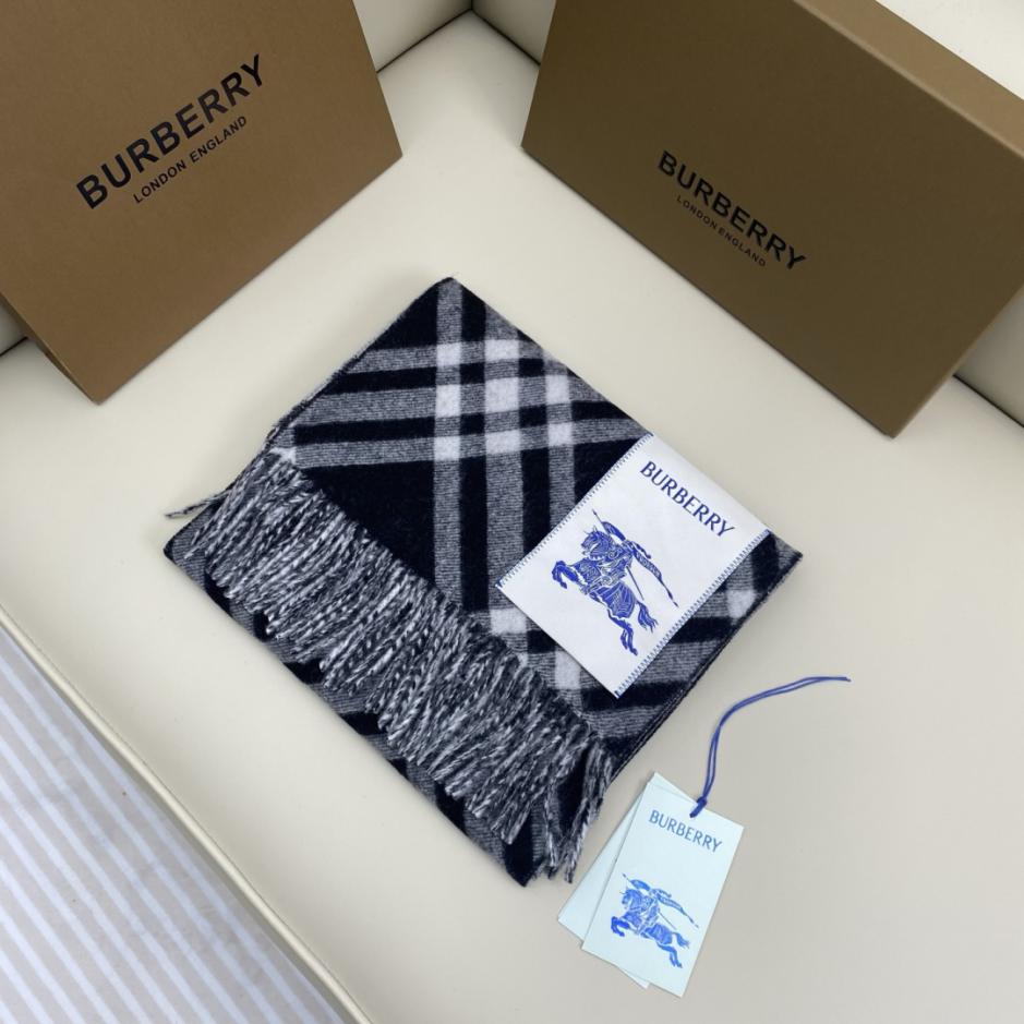 réplica,joyas,joyería,1:1,replica,fake,lujo,barato réplica,joyas,joyería,1:1,replica,fake,lujo,barato Bufanda de doble cara de Burberry (LA9A7)