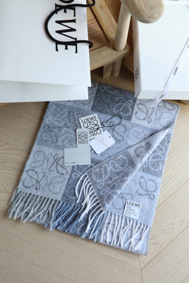 réplica,joyas,joyería,1:1,replica,fake,lujo,barato réplica,joyas,joyería,1:1,replica,fake,lujo,barato Bufanda unisex de jacquard con cuadros de Loewe (JSUVX)
