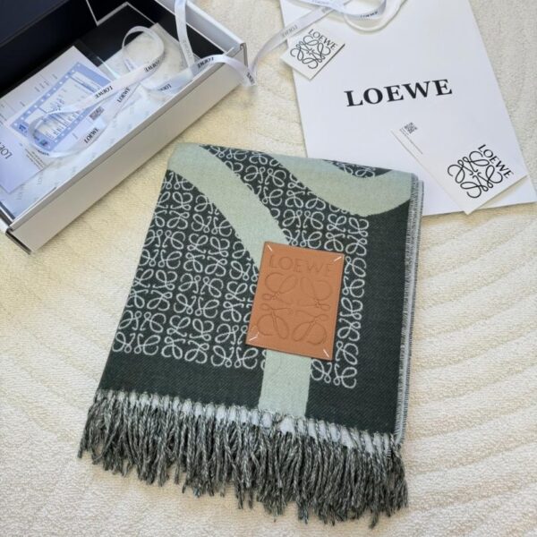 réplica,joyas,joyería,1:1,replica,fake,lujo,barato Chal manta de lana jacquard bicolor color camello, color verde caqui y té con leche de Loewe (QTGT9)