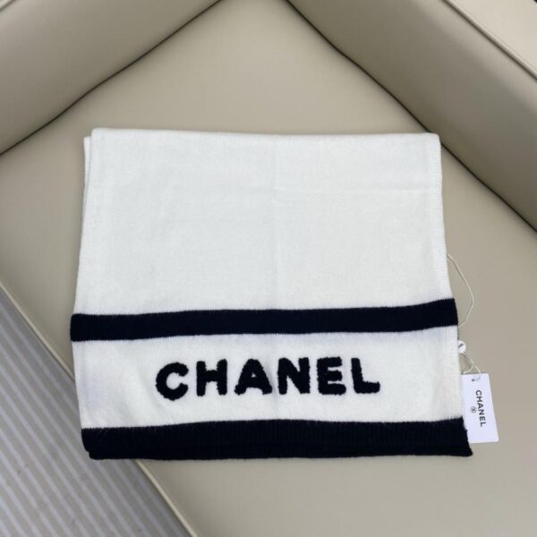 réplica,joyas,joyería,1:1,replica,fake,lujo,barato Bufanda de felpa de Chanel (SRXFV)