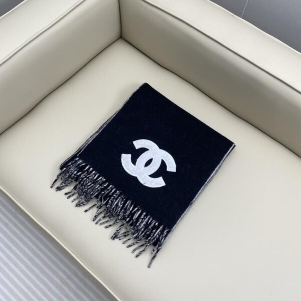 réplica,joyas,joyería,1:1,replica,fake,lujo,barato Chal con logotipo de color liso de doble cara de Chanel (554RN)