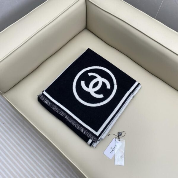 réplica,joyas,joyería,1:1,replica,fake,lujo,barato Chal simétrico blanco y negro de Chanel (2EEXT)