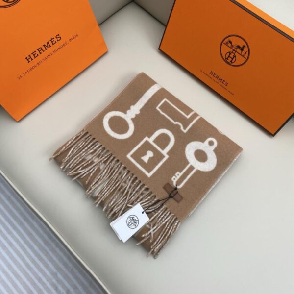 réplica,joyas,joyería,1:1,replica,fake,lujo,barato Bufanda de cachemira de doble cara con la letra H de Hermes (NX0PK)