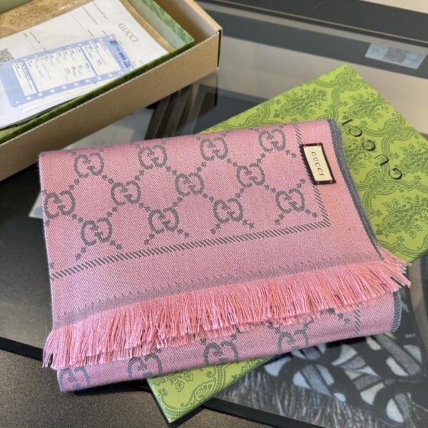 réplica,joyas,joyería,1:1,replica,fake,lujo,barato Chal GUCCI con letras de jacquard de doble cara (8N3C0)