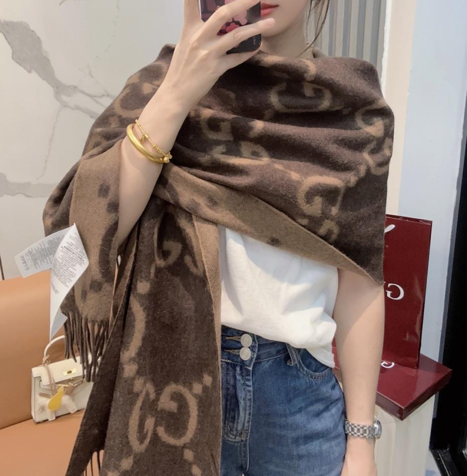 réplica,joyas,joyería,1:1,replica,fake,lujo,barato réplica,joyas,joyería,1:1,replica,fake,lujo,barato Bufanda de cachemira de doble cara Gucci New Big G (KLCW2)