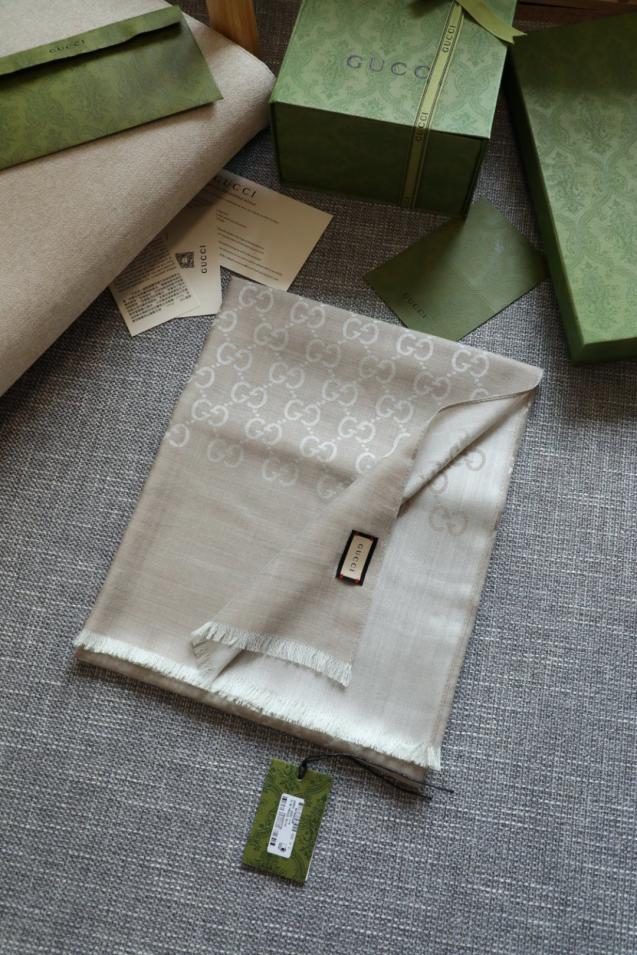réplica,joyas,joyería,1:1,replica,fake,lujo,barato réplica,joyas,joyería,1:1,replica,fake,lujo,barato Bufanda larga GG elegante de cachemira y seda jacquard bicolor (44C3U)