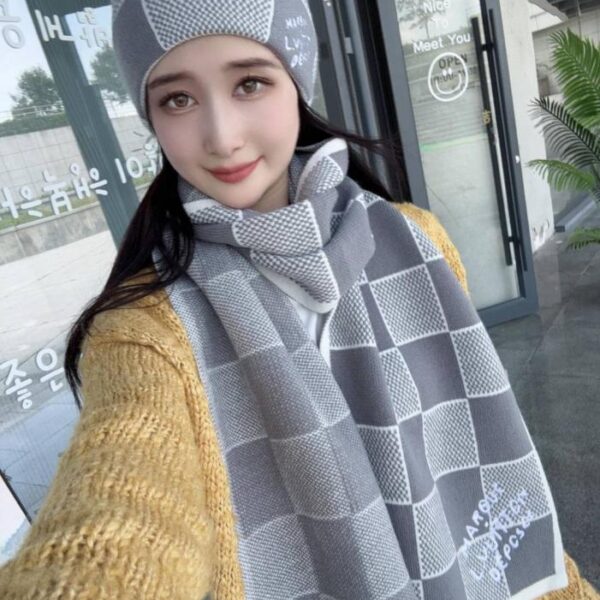 réplica,joyas,joyería,1:1,replica,fake,lujo,barato Sitio web oficial de Louis Vuitton: Conjunto de gorro y bufanda unisex de lana virgen y cachemira (WYEHC)