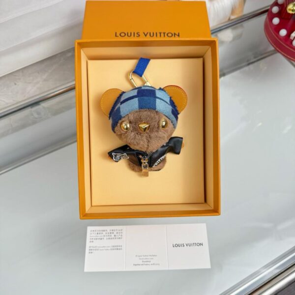 réplica,joyas,joyería,1:1,replica,fake,lujo,barato Juego completo de llavero con colgante de peluche de oso Louis LV, embalaje original (PQ)