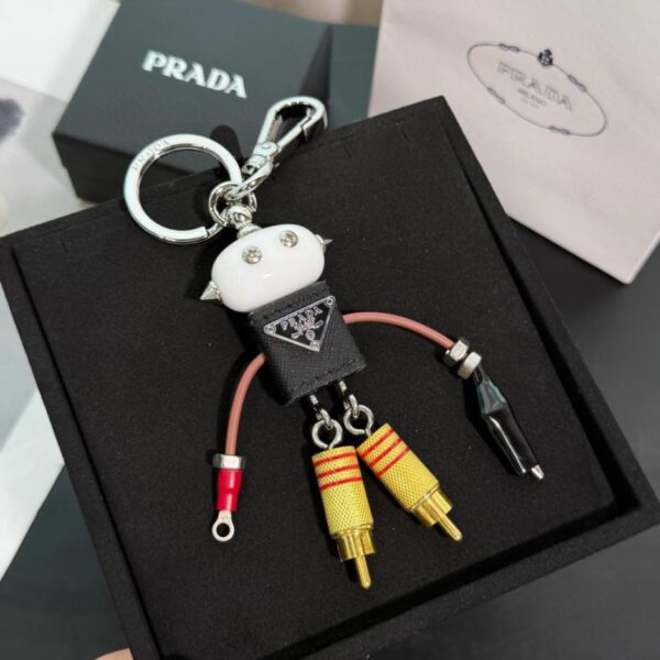 réplica,joyas,joyería,1:1,replica,fake,lujo,barato Llavero colgante con forma de robot Prada para bolso (4M32J)