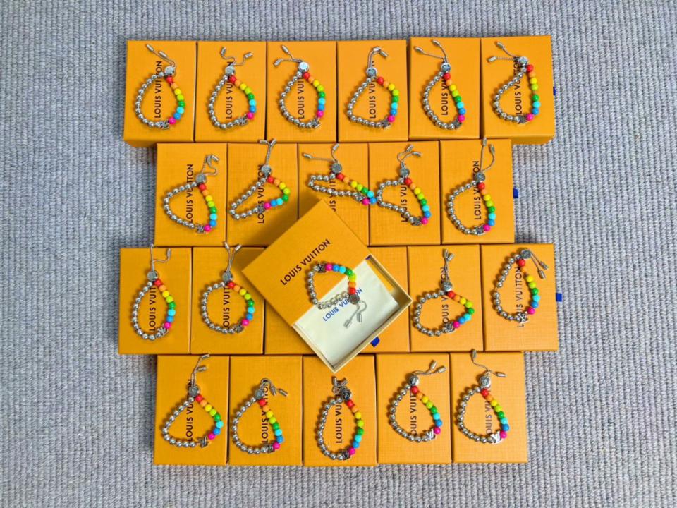 réplica,joyas,joyería,1:1,replica,fake,lujo,barato réplica,joyas,joyería,1:1,replica,fake,lujo,barato Pulsera de cuentas LV (GOA9A)