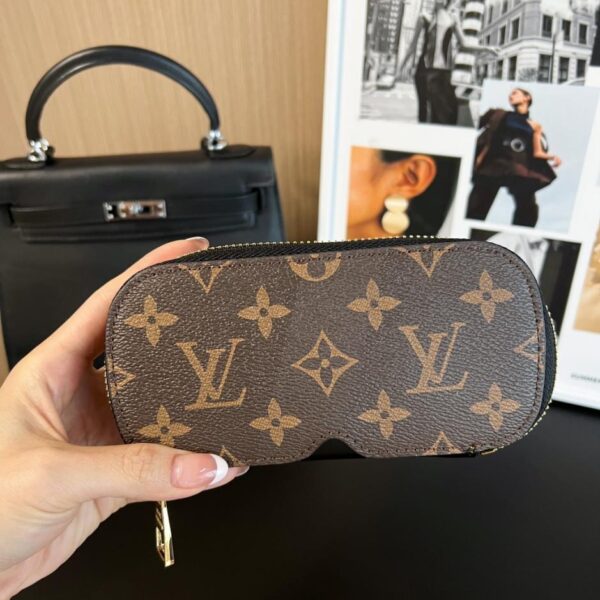 réplica,joyas,joyería,1:1,replica,fake,lujo,barato Nuevo estuche grande para gafas Gl1332 Estuche para gafas de sol LOUIS VUITTON LV xTM (5KXKB)