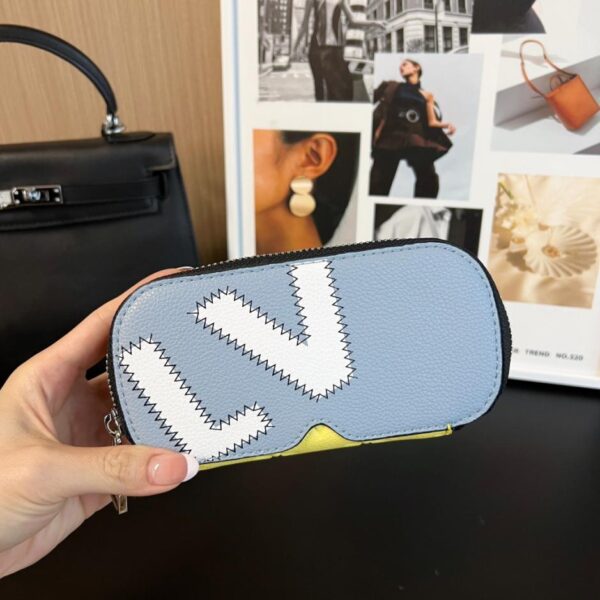 réplica,joyas,joyería,1:1,replica,fake,lujo,barato Nuevo producto, 17 colores, estuche grande para gafas, nuevo estuche para gafas WOODY de Louis Vuitton, estuche para gafas de sol código G10654 (QV7IC)