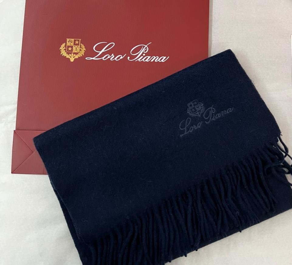 réplica,joyas,joyería,1:1,replica,fake,lujo,barato réplica,joyas,joyería,1:1,replica,fake,lujo,barato Novedad de Loro Piana Otoño/Invierno: Bufanda de cachemir premium (ZDSG6)