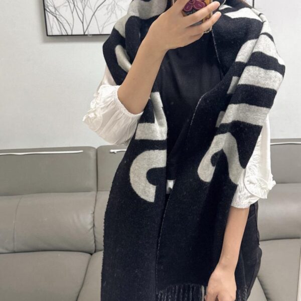 réplica,joyas,joyería,1:1,replica,fake,lujo,barato Bufanda reversible JACQUEMUS (EKU54)