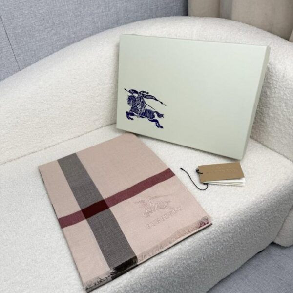 réplica,joyas,joyería,1:1,replica,fake,lujo,barato Bufanda Burberry de terciopelo fino con estampado de rombos y diseño clásico a cuadros en rosa ahumado (T2DIZ)