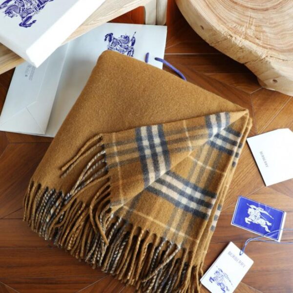 réplica,joyas,joyería,1:1,replica,fake,lujo,barato Capa de piel de doble capa con hebilla Burberry (DR8KQ)