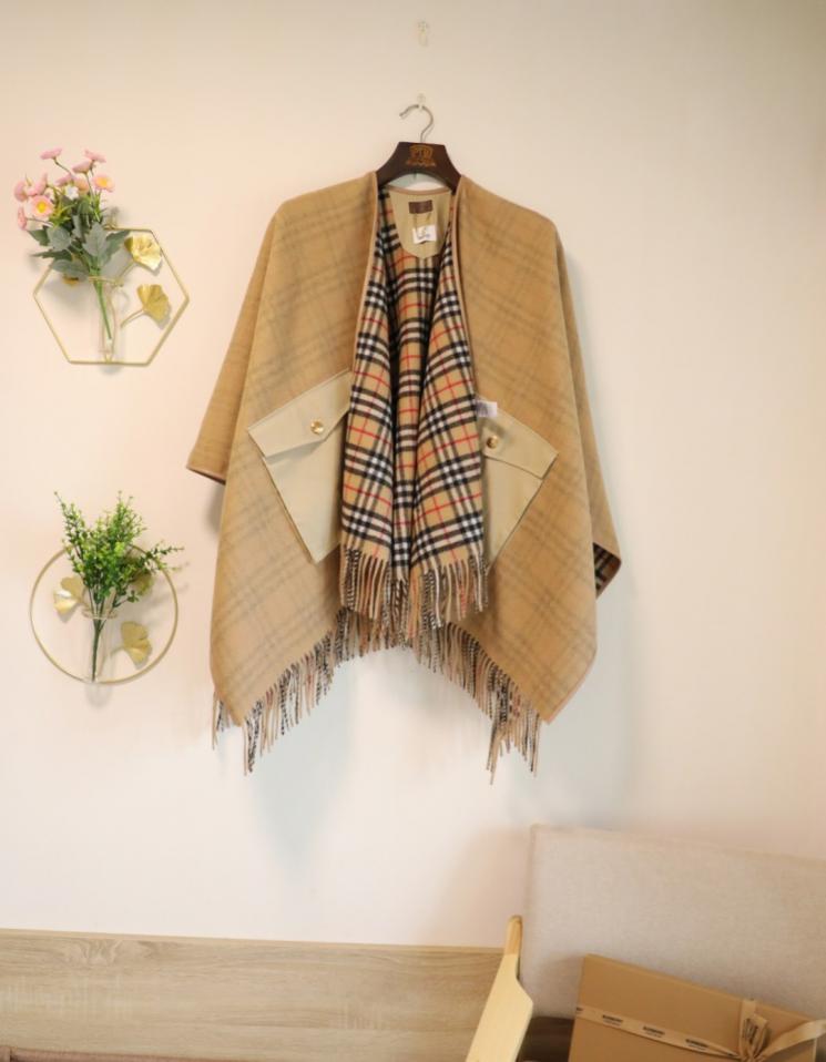 réplica,joyas,joyería,1:1,replica,fake,lujo,barato réplica,joyas,joyería,1:1,replica,fake,lujo,barato Bolso acordeón Burberry de alta resistencia, capa de lana, reversible (AQ3TC)