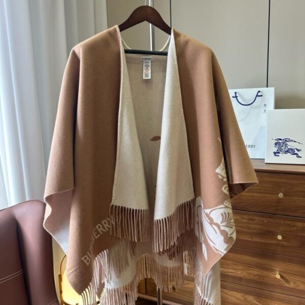 réplica,joyas,joyería,1:1,replica,fake,lujo,barato Chal Burberry de mezcla de cachemir ecuestre color té con leche (ALV53)